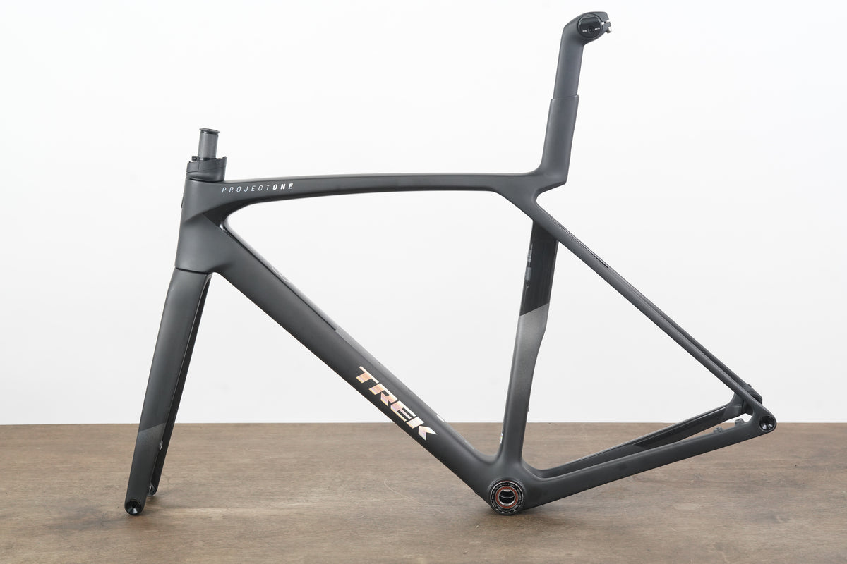 NEW TAKE-OFF M/L Trek Madone SLR Gen 8 Project One Carbon Aero Disc Frameset