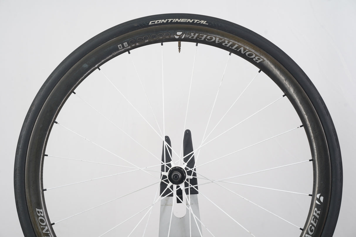 Bontrager Aeolus Pro 3 Carbon Clincher Rim Brake Wheelset Shimano/SRAM 11 Speed