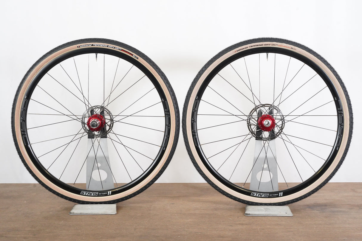 Stan's NoTubes ZTR Grail MK3 Chris King R45 Gravel Alloy Tubeless Disc Wheelset