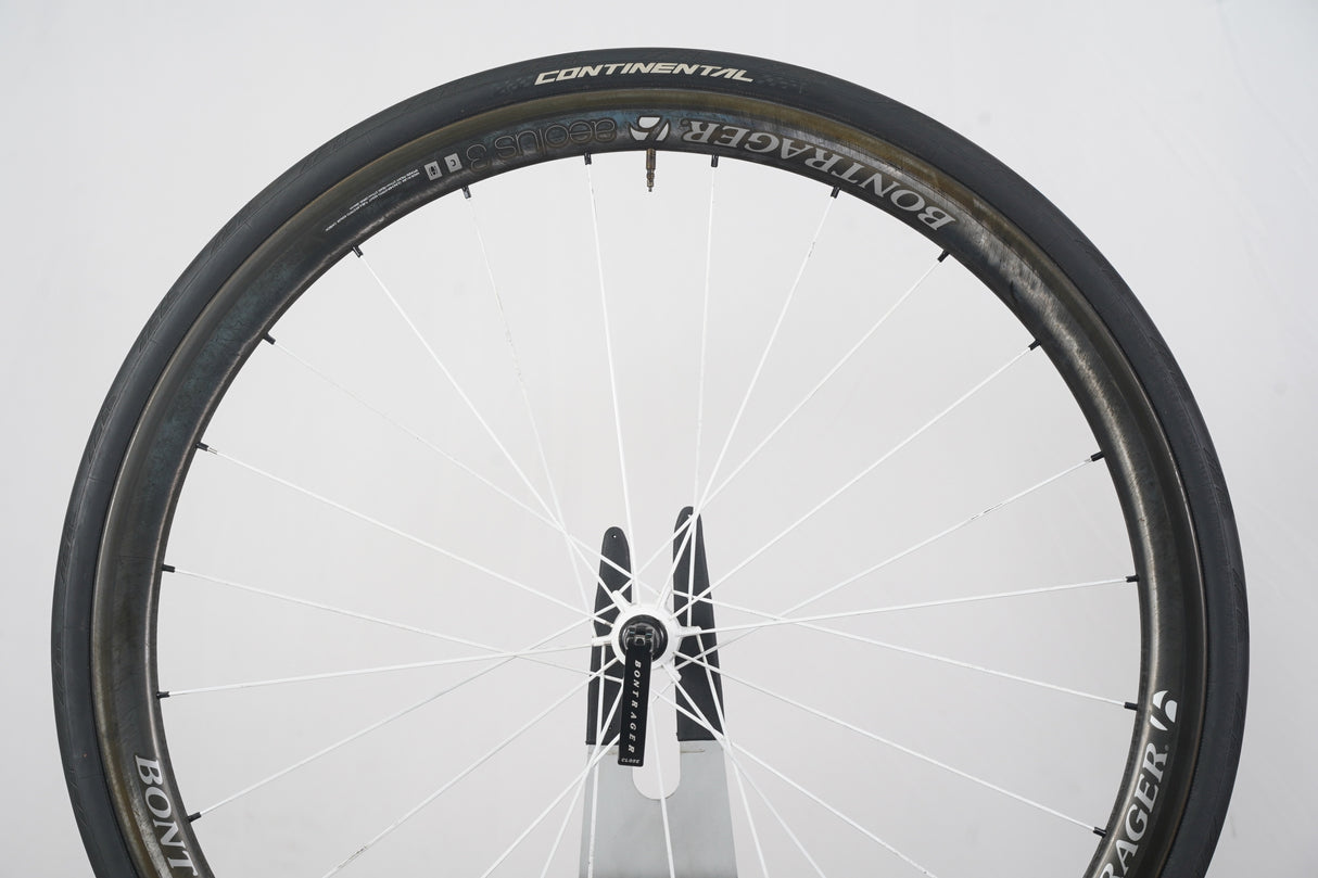 Bontrager Aeolus Pro 3 Carbon Clincher Rim Brake Wheelset Shimano/SRAM 11 Speed