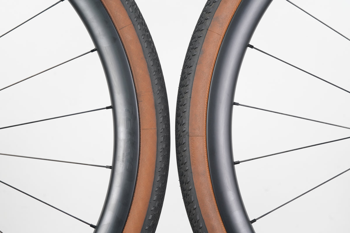 Roval Terra C DT Swiss 370 Carbon Tubeless Clincher Disc Brake Wheelset 12 Speed