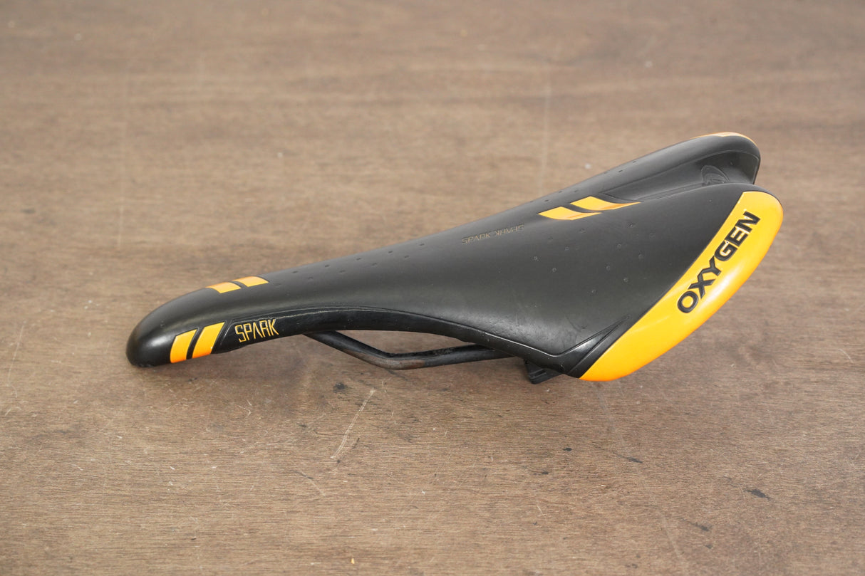 138mm Oxygen Spark Steel Rail Road Saddle 260g