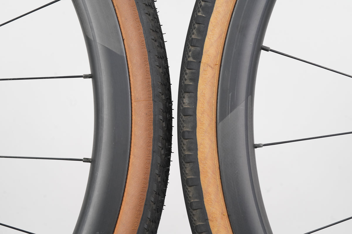 Roval CL 32 Carbon Tubeless Clincher Disc Brake Wheelset Shimano/SRAM 11 Speed