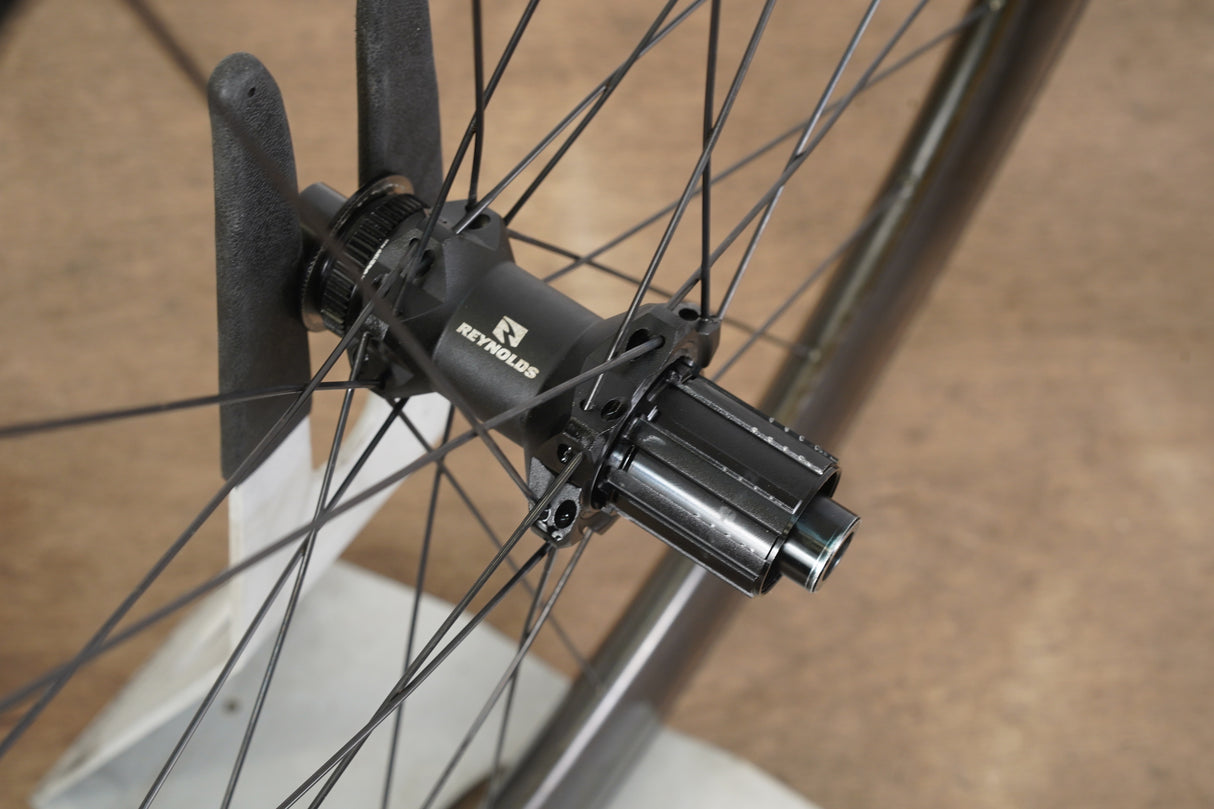 Reynolds AR58/AR62 Carbon Tubeless Clincher Disc Wheelset Shimano/SRAM 11