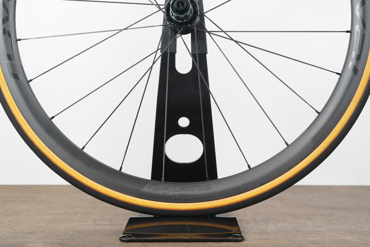 Roval Alpinist CLX Carbon Clincher Disc Brake Wheelset Shimano/SRAM 11 Speed