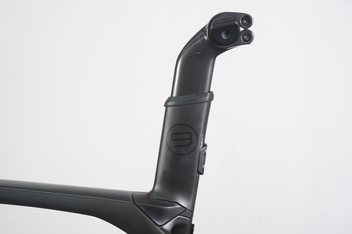 62cm Trek Madone 9.9 Carbon Aero Rim Brake Road Frameset