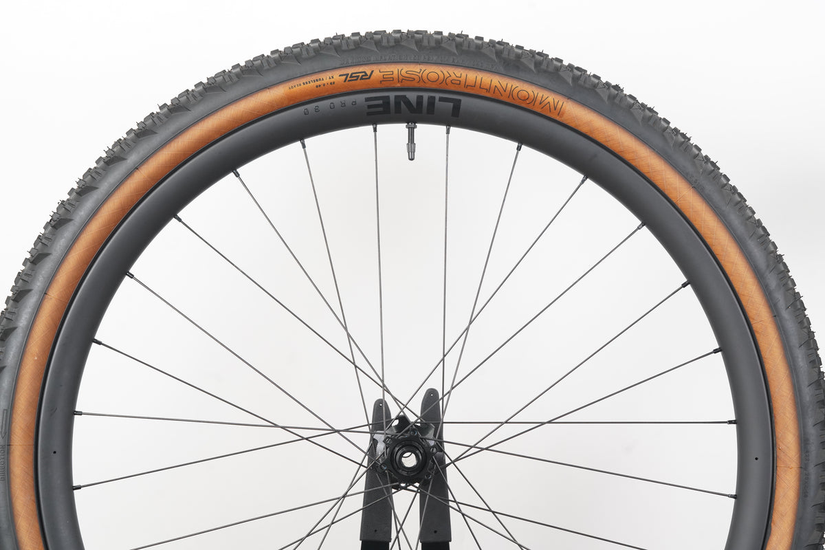 Bontrager Line Pro 30 Carbon Tubeless Disc Brake MTB Wheelset XDR 12 Speed