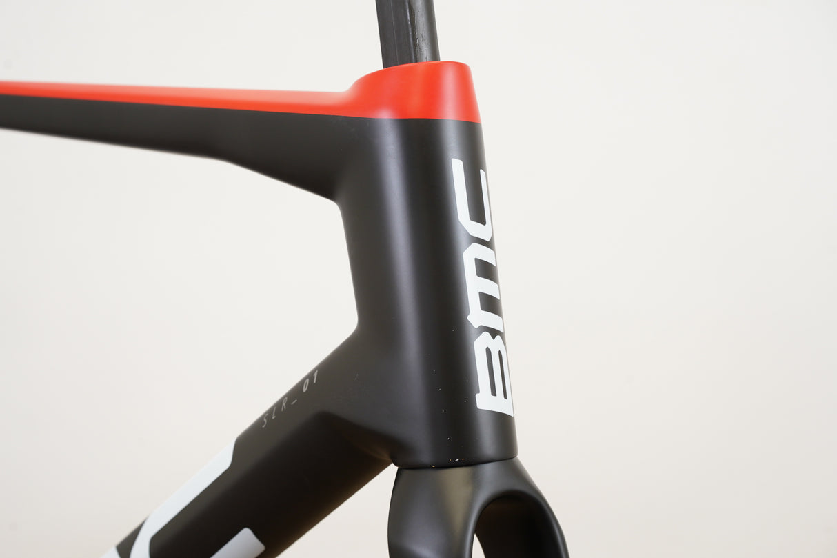 NEW 2021 58cm BMC Teammachine SLR01 Disc Team Frameset CBN-WHT-RED