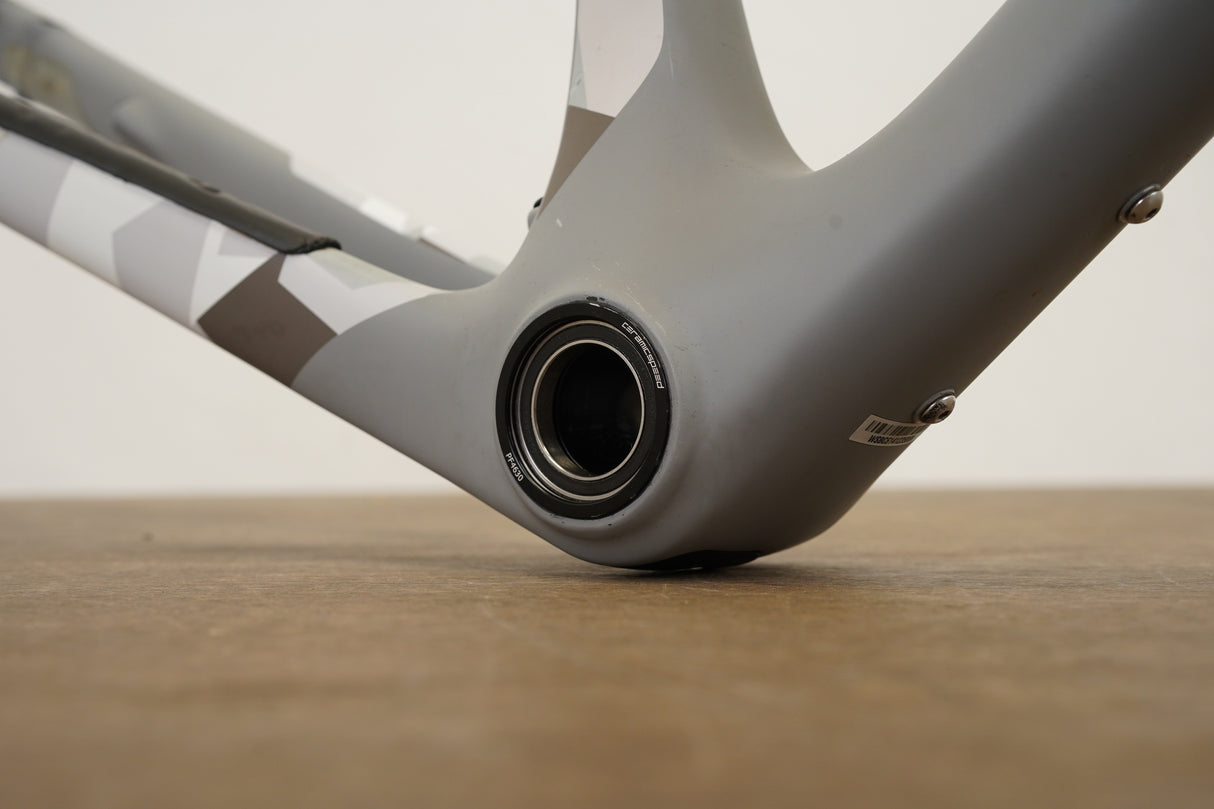 56cm Specialized S-WORKS Diverge Future Shock Carbon Disc Brake Gravel Frameset