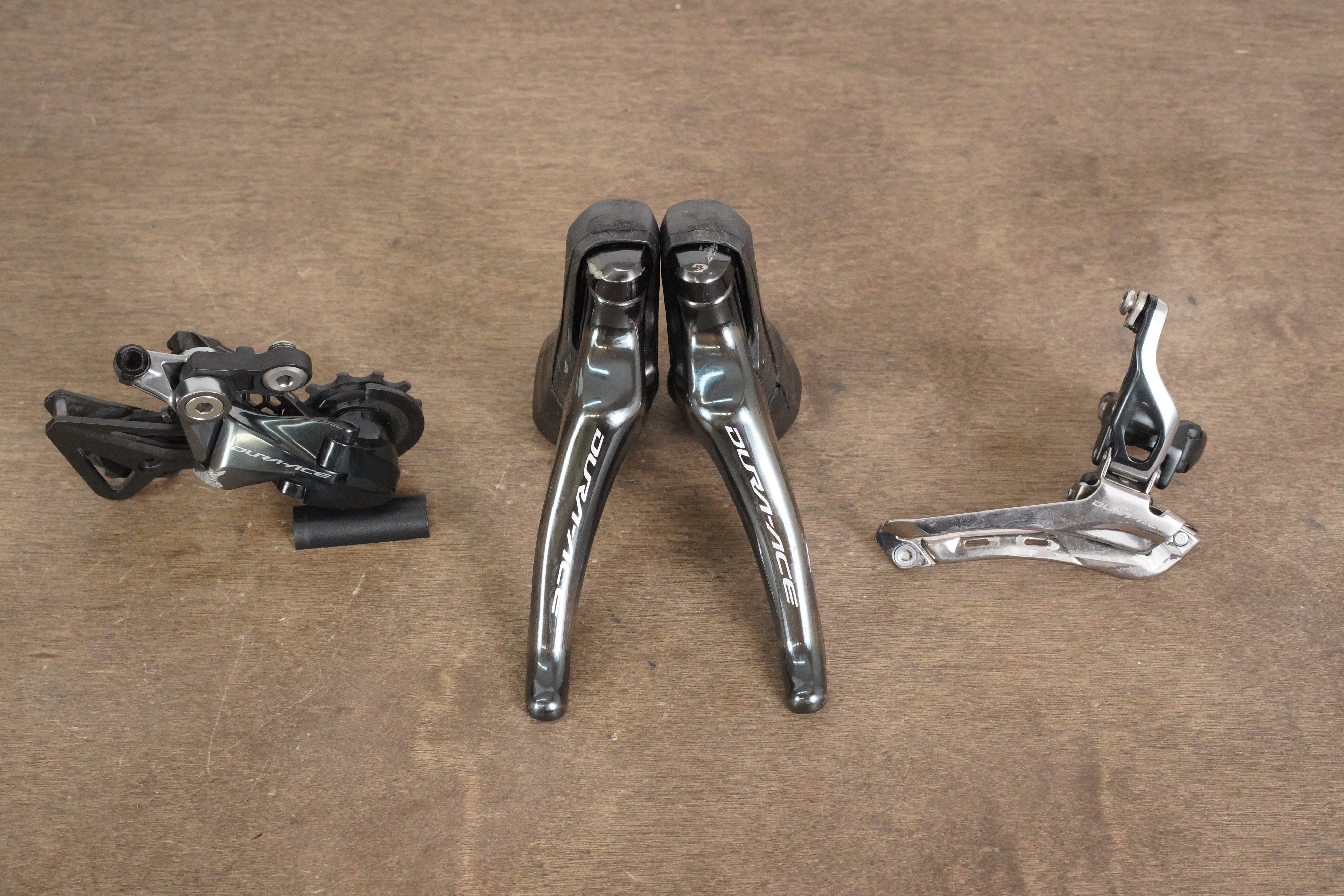 Shimano Dura-Ace R9100 9000 11 Speed Mechanical Rim Brake