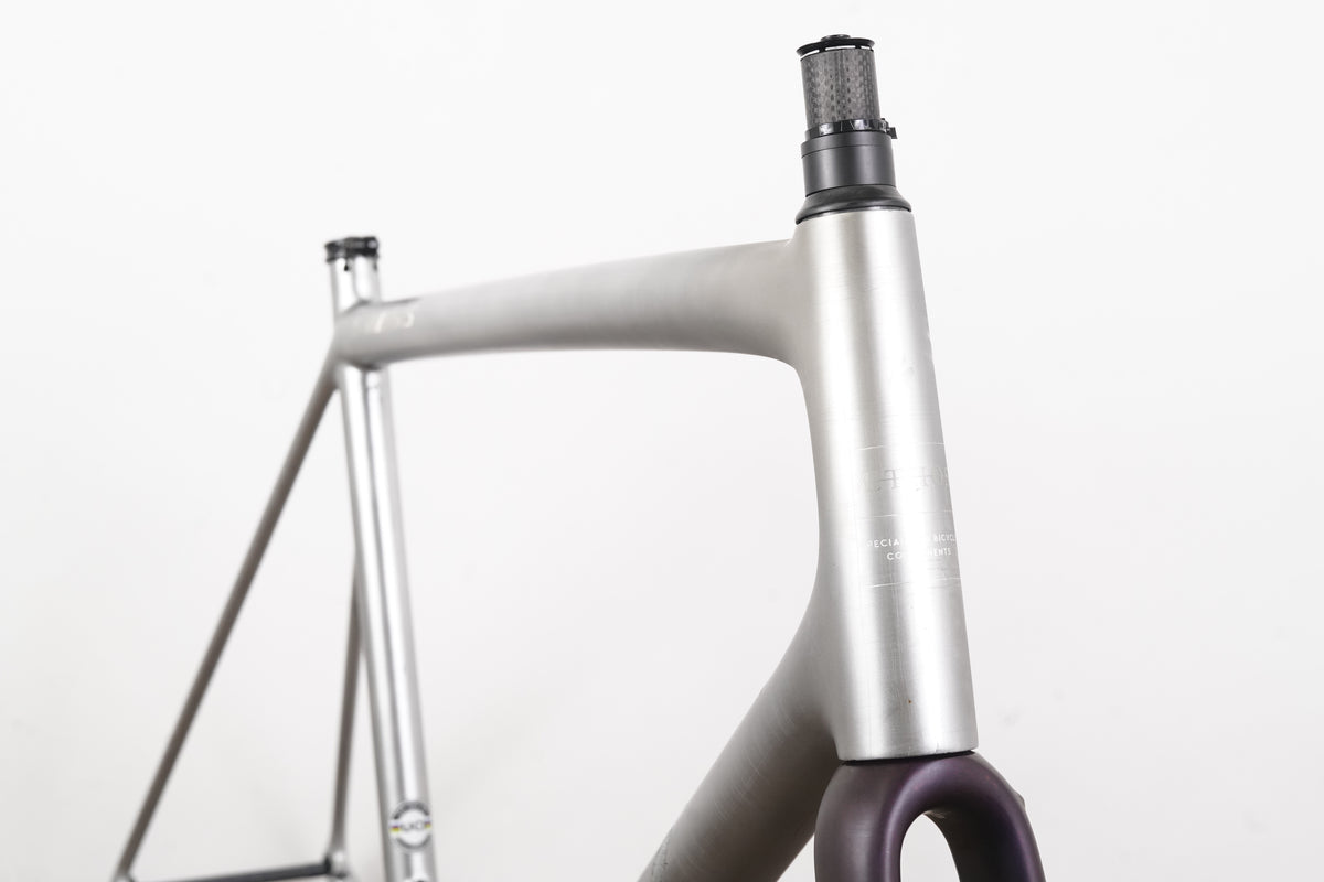 61cm Specialized S-WORKS Aethos Carbon Disc Brake Frameset *Repaired*
