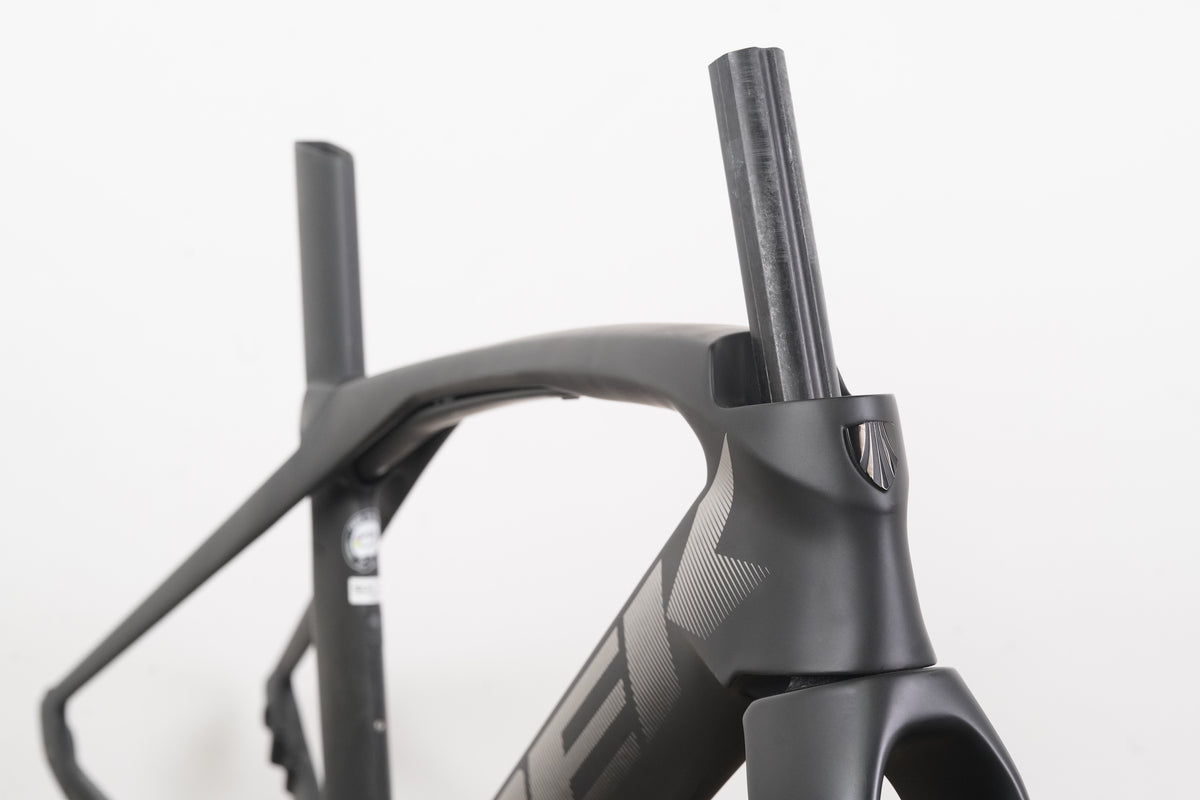 NEW 2022 50cm Trek Madone SLR Project One Carbon Aero Disc Frame + Fork (Copy)