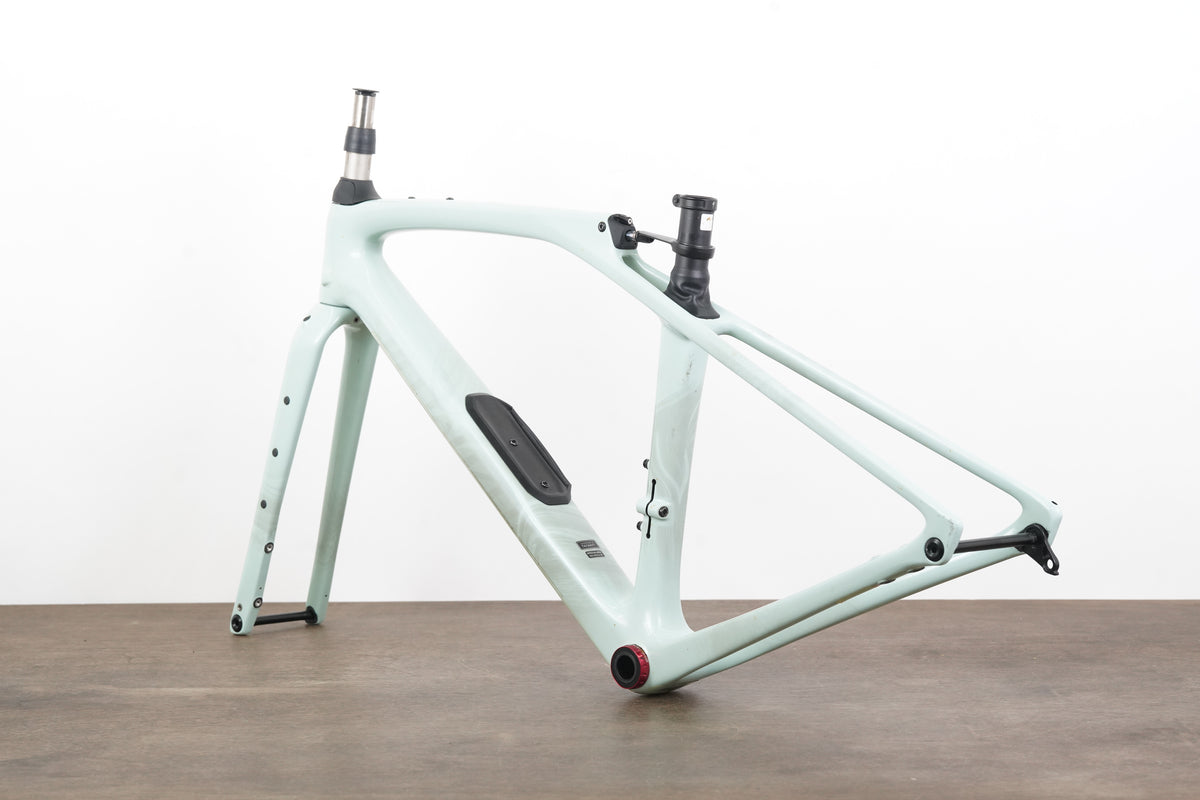 54cm Specialized Diverge STR Carbon Disc Brake Gravel Frameset