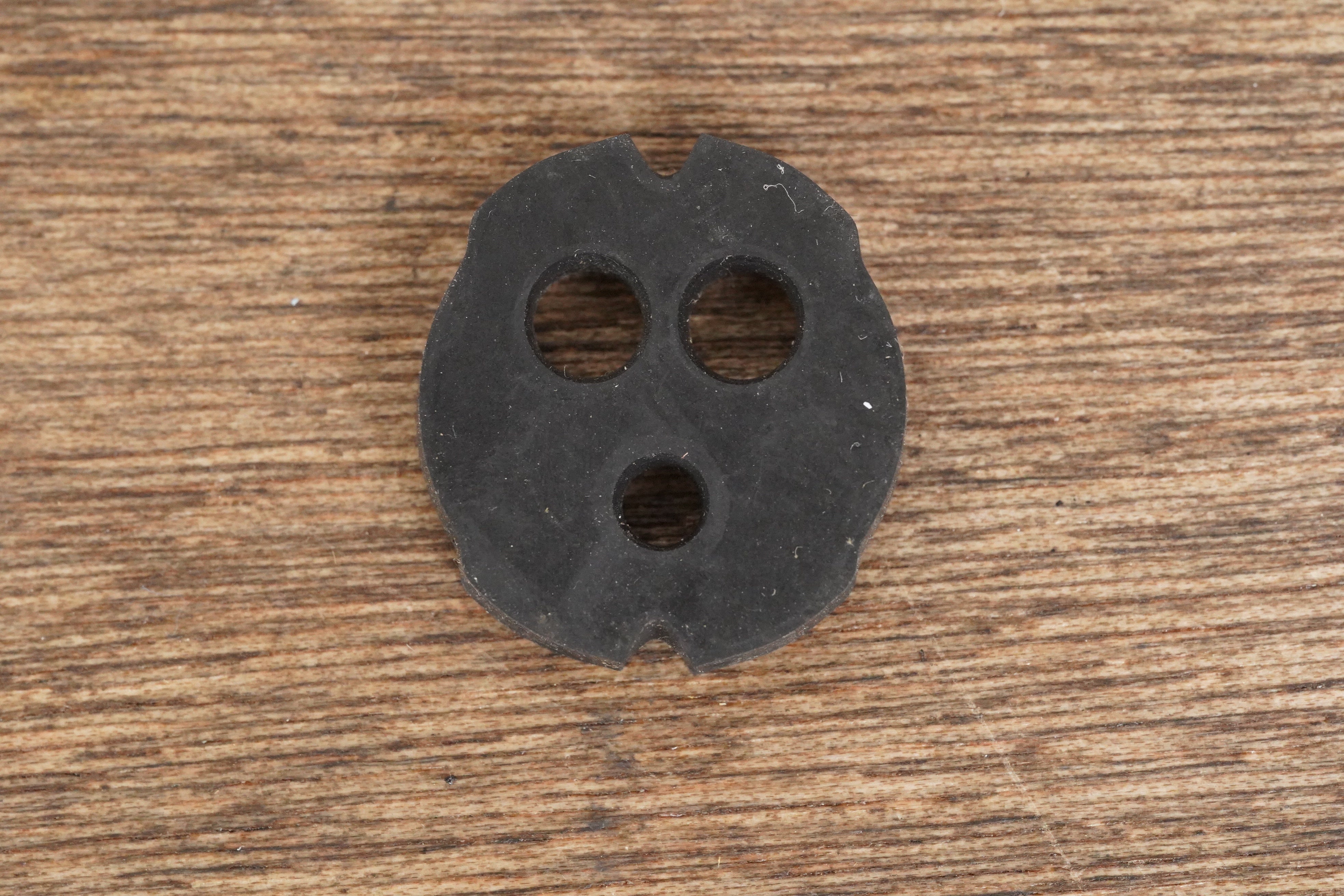 Shimano Di2 EW-RS910 Wire Holder – Elevate Cycling