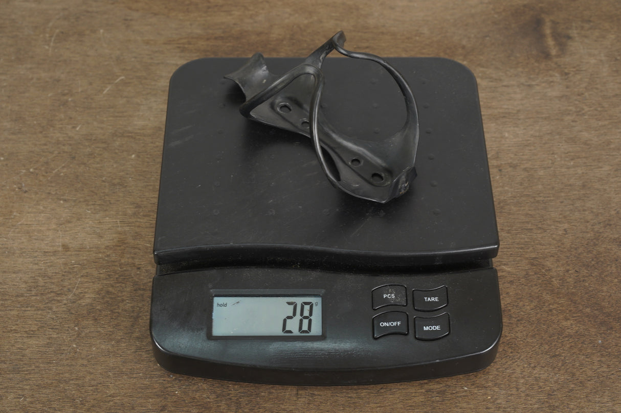 (1) Arundel Mandible Carbon Water Bottle Cage 28g