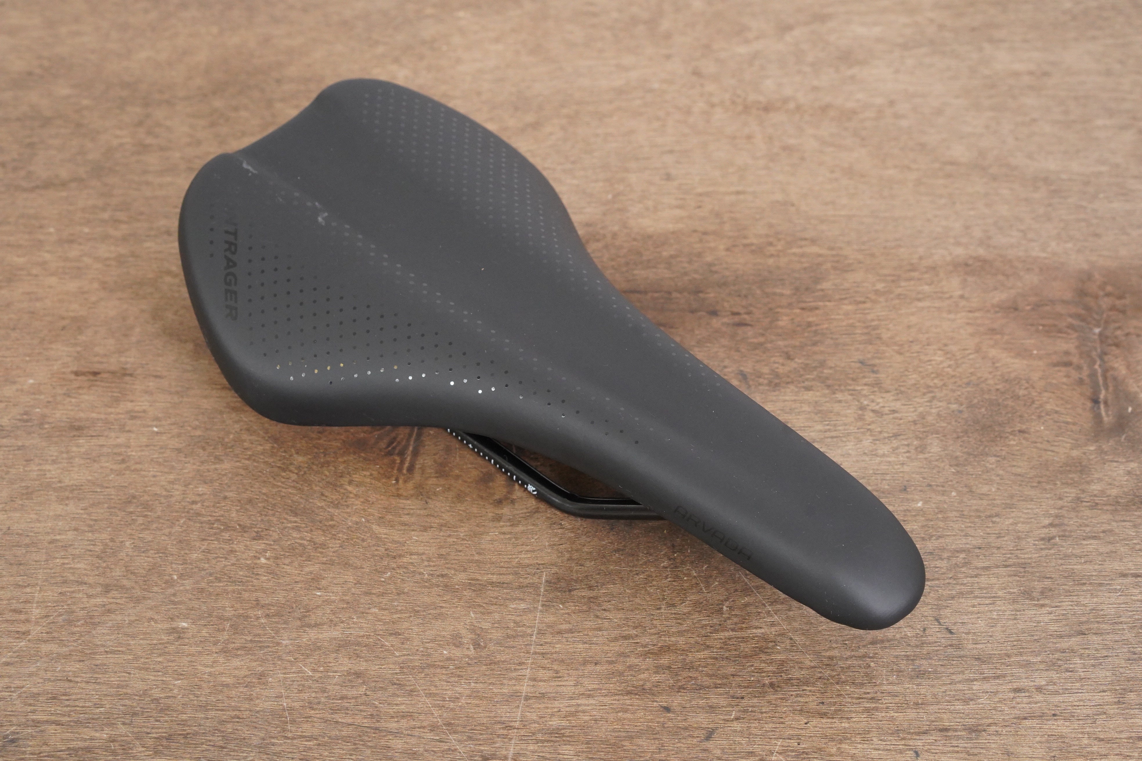 138mm Bontrager Arvada Comp Cr Mo Rail Road Saddle 297g Elevate Cycling