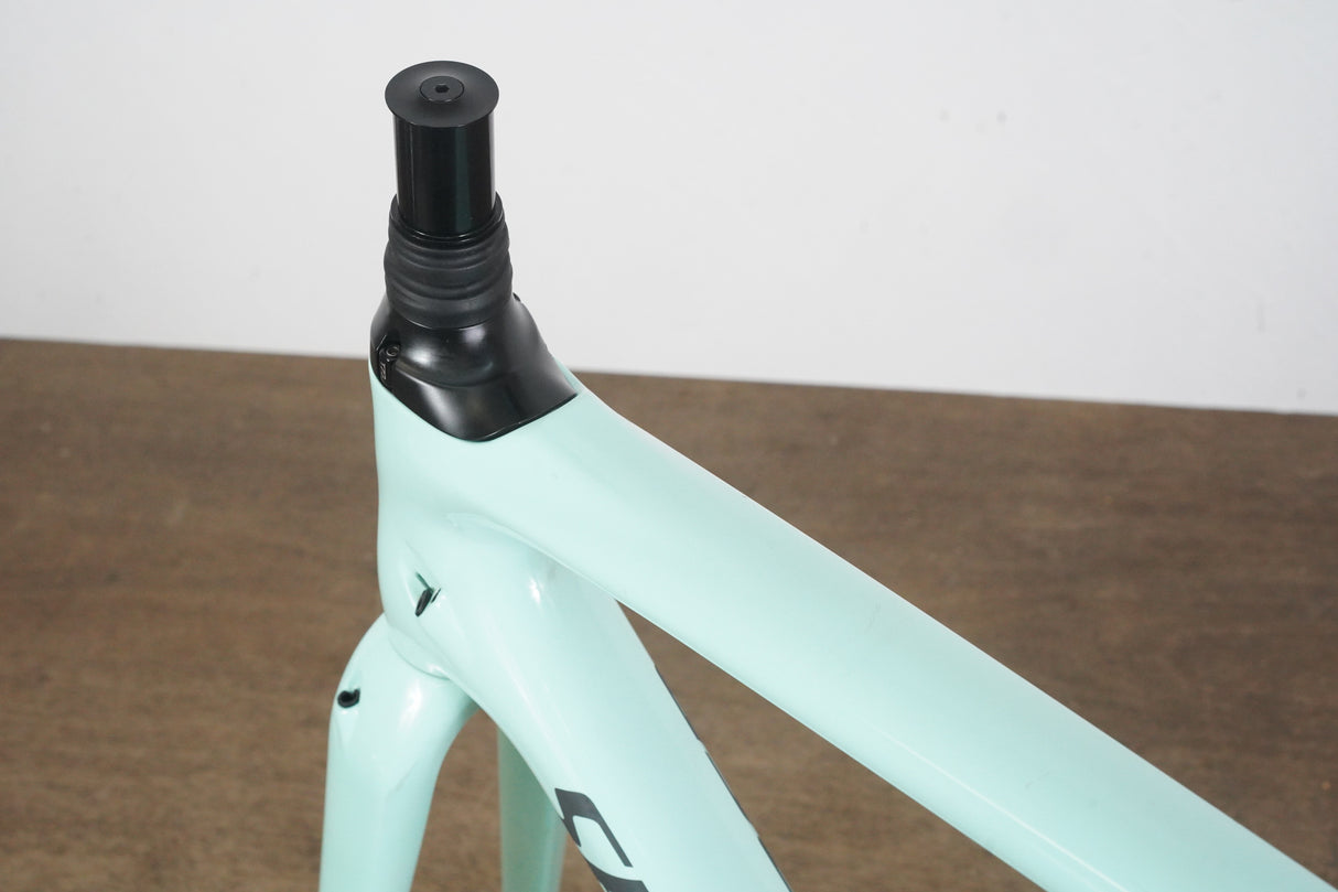 54cm Specialized Roubaix Pro Future Shock Carbon Disc Brake Frameset