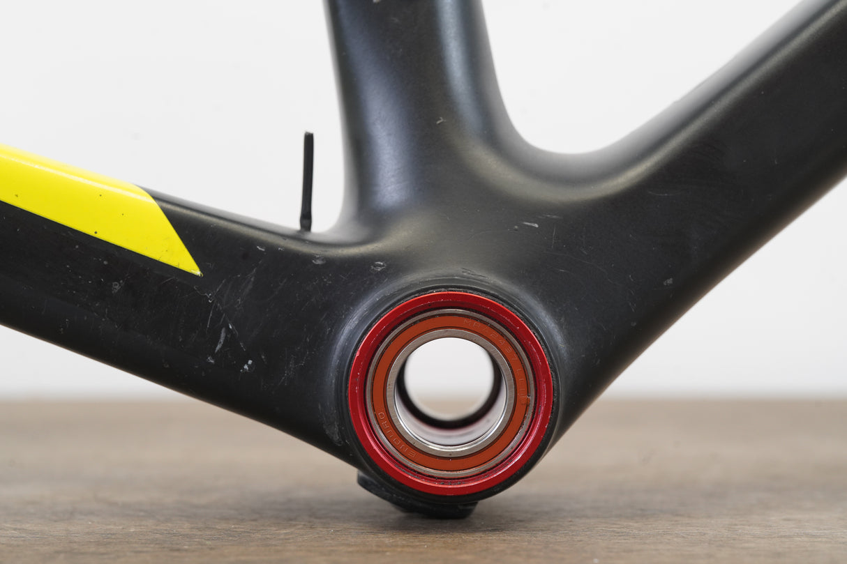 M (Medium) Giant TCR Advanced Pro Carbon Rim Brake Road Frameset
