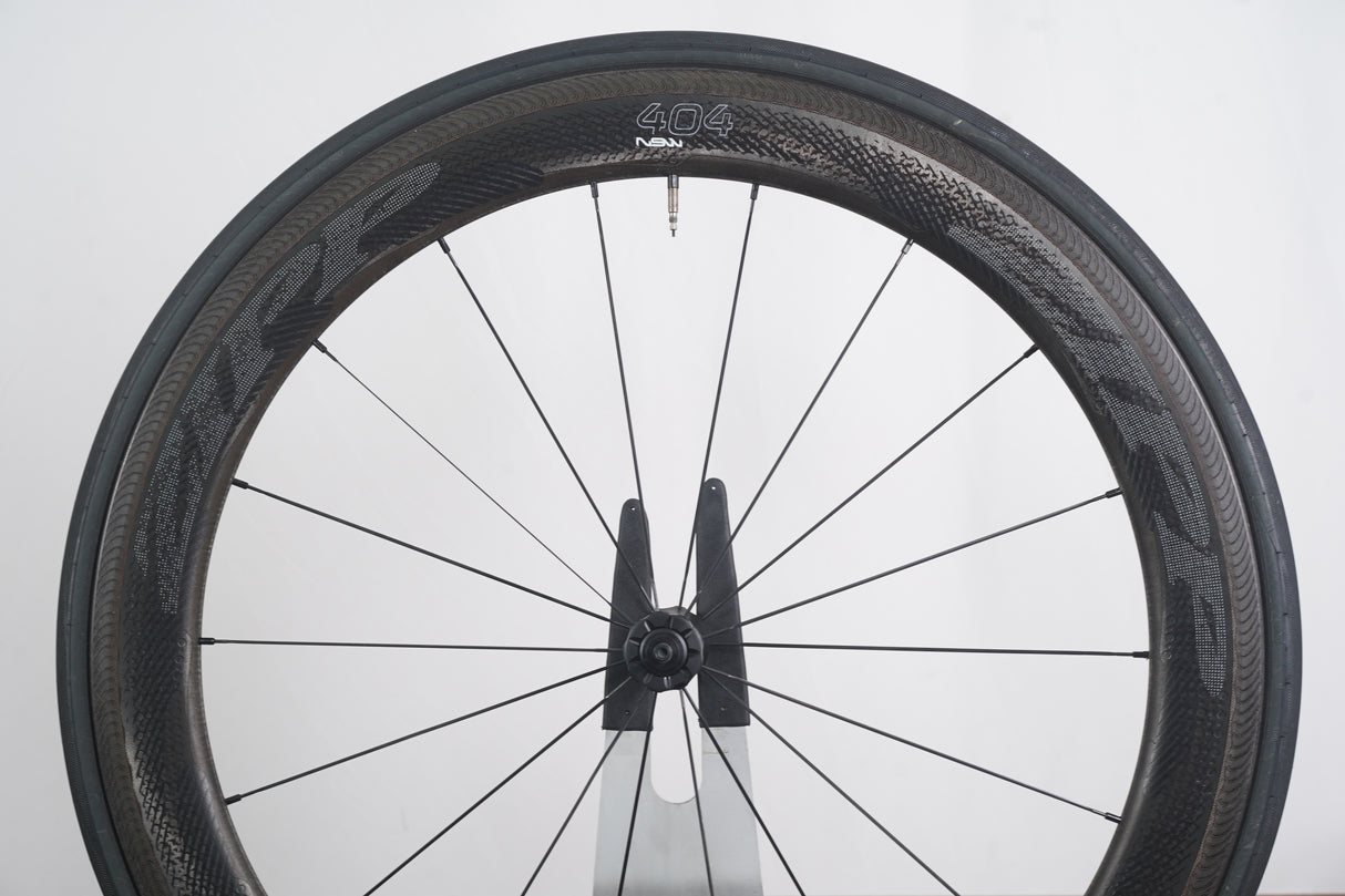Zipp 404 NSW Cognition Carbon Tubeless Rim Brake Wheelset Shimano/SRAM 11 Speed