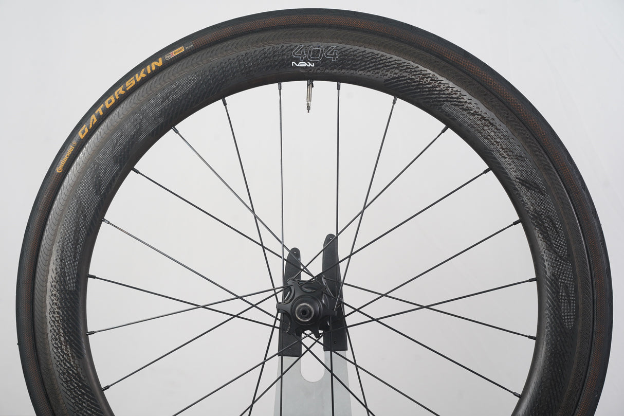 Zipp 404 NSW Cognition Carbon Tubeless Rim Brake Wheelset Shimano/SRAM 11 Speed