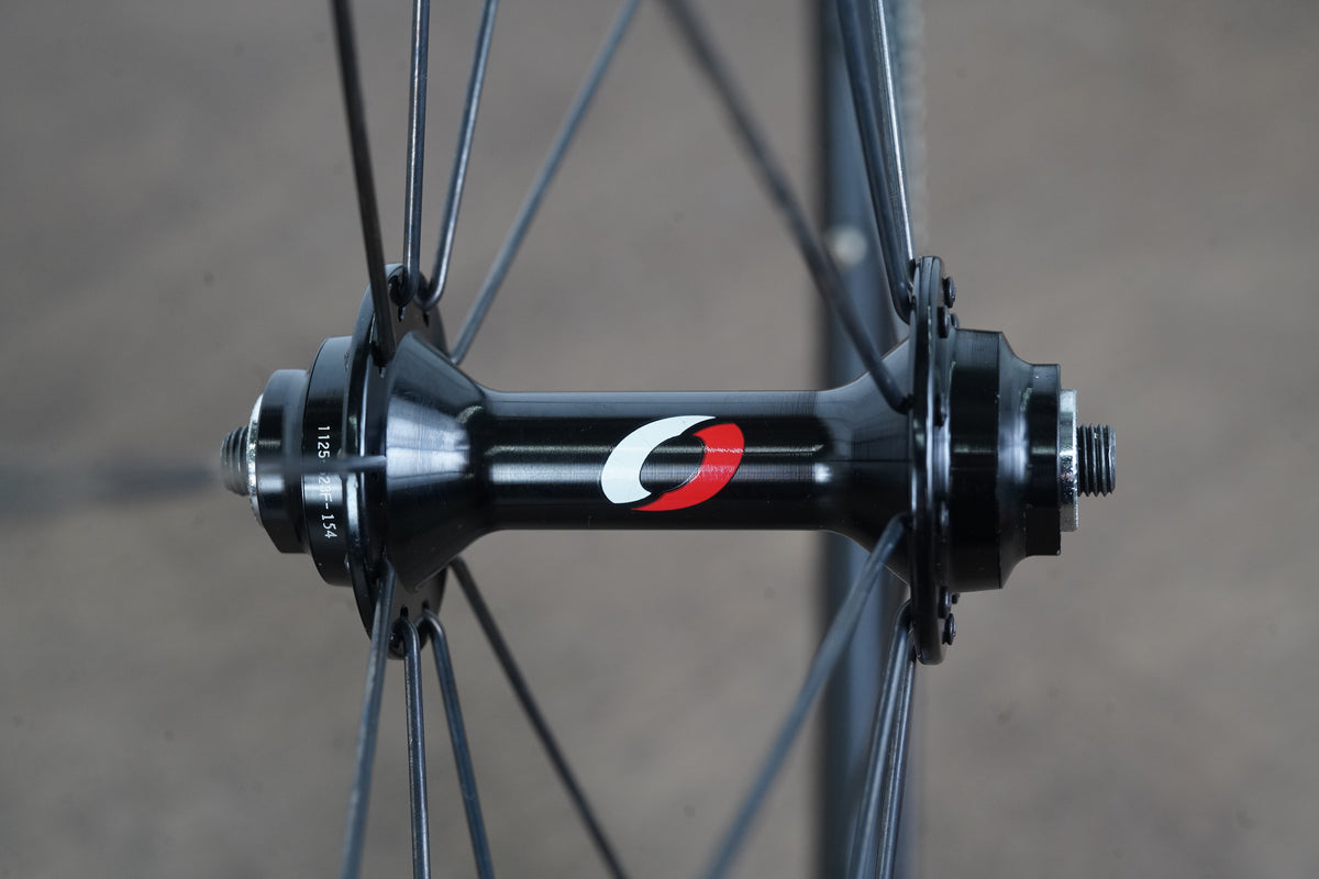 Oval Concepts 330 Alloy Clincher Rim Brake Wheelset Shimano/SRAM 10 Speed