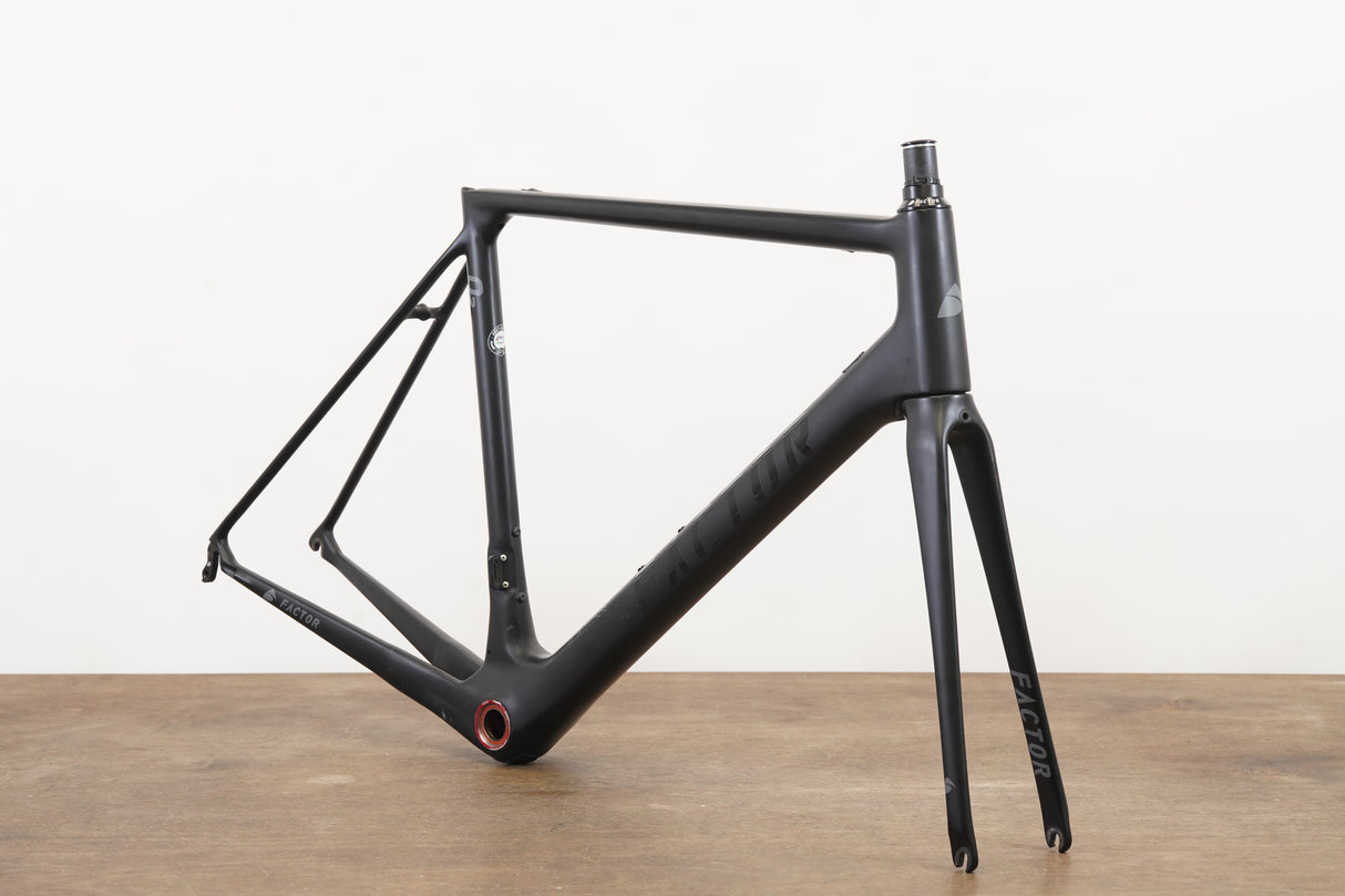 56cm Factor O2 Carbon Rim Brake Road Frameset *Repaired*