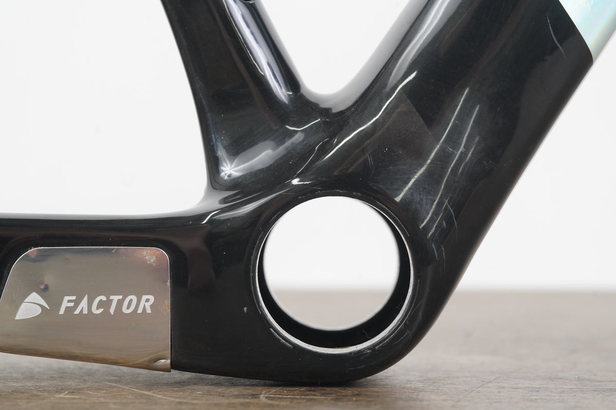 2022 58cm Factor O2 VAM Carbon Disc Brake Road Frame Only
