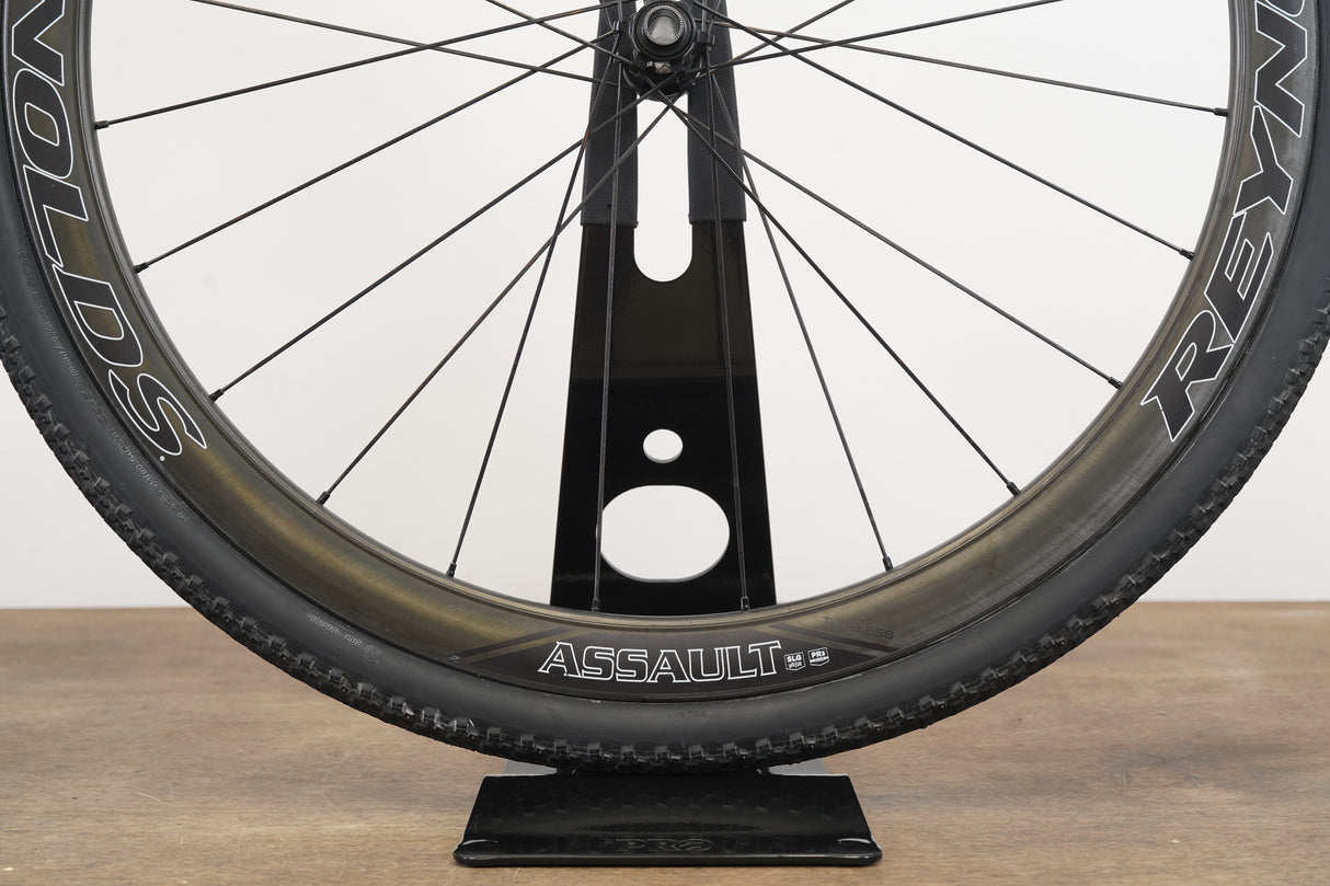 Reynolds Assault SLG Carbon Tubeless Clincher Disc Brake Wheelset 11 Speed