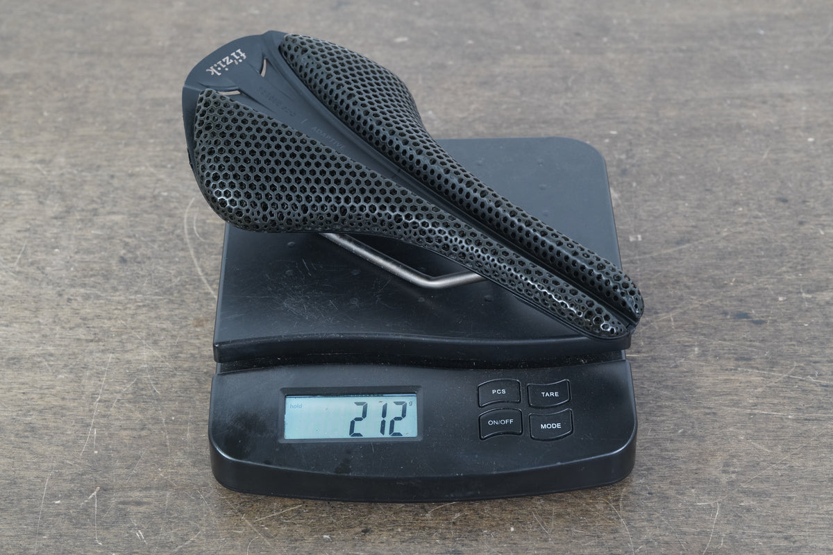 140mm Fizik Antares R3 Versus Evo Adaptive Kium Rail Road Saddle 212g