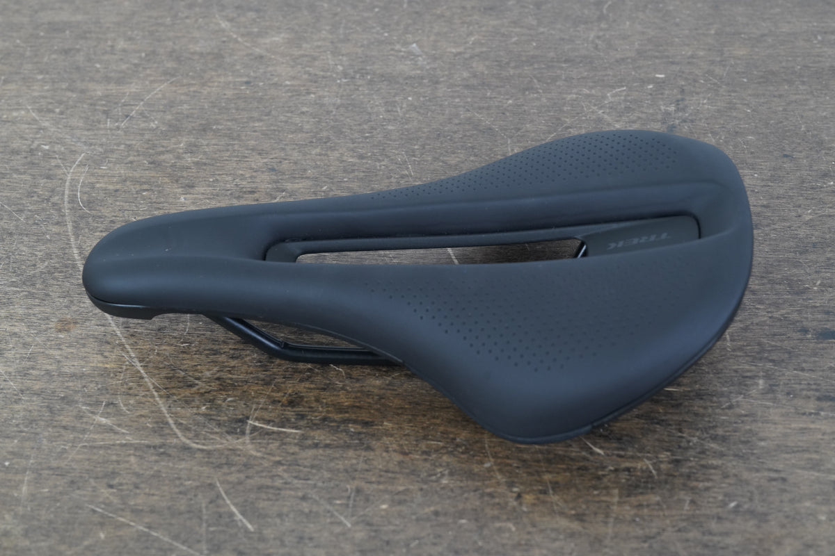 NEW TAKE-OFF 145mm Bontrager Verse Comp Short Chromoly Rail Road Saddle 301g