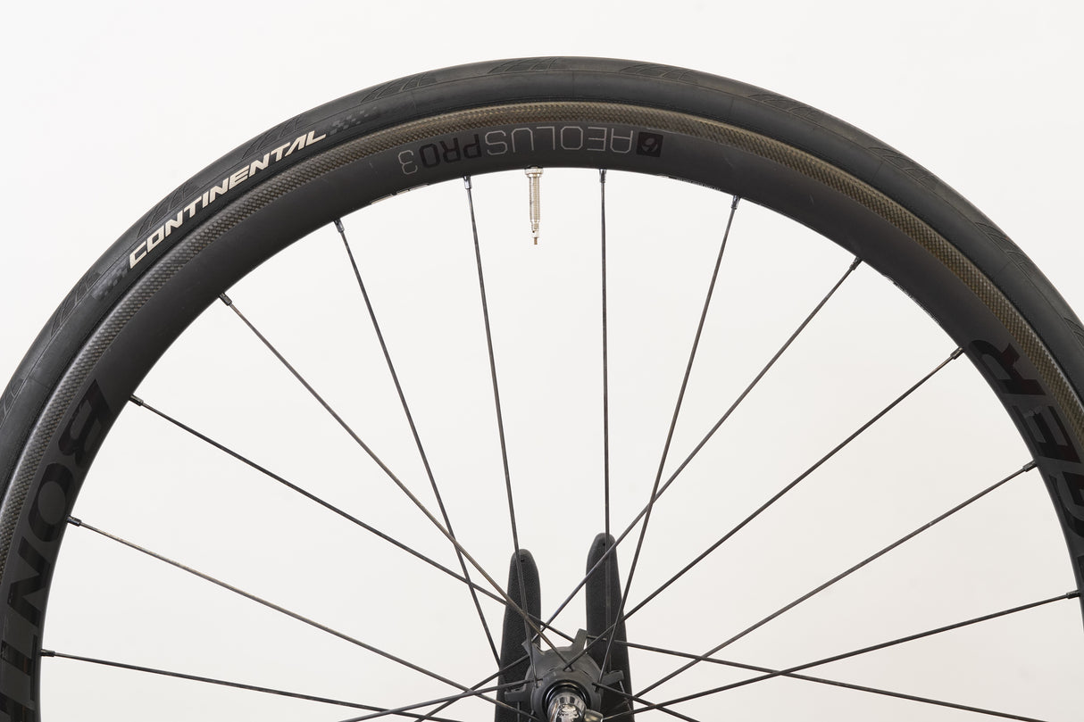 Bontrager Aeolus Pro 3 TLR Carbon Tubeless Clincher Rim Brake Wheelset 11 Speed