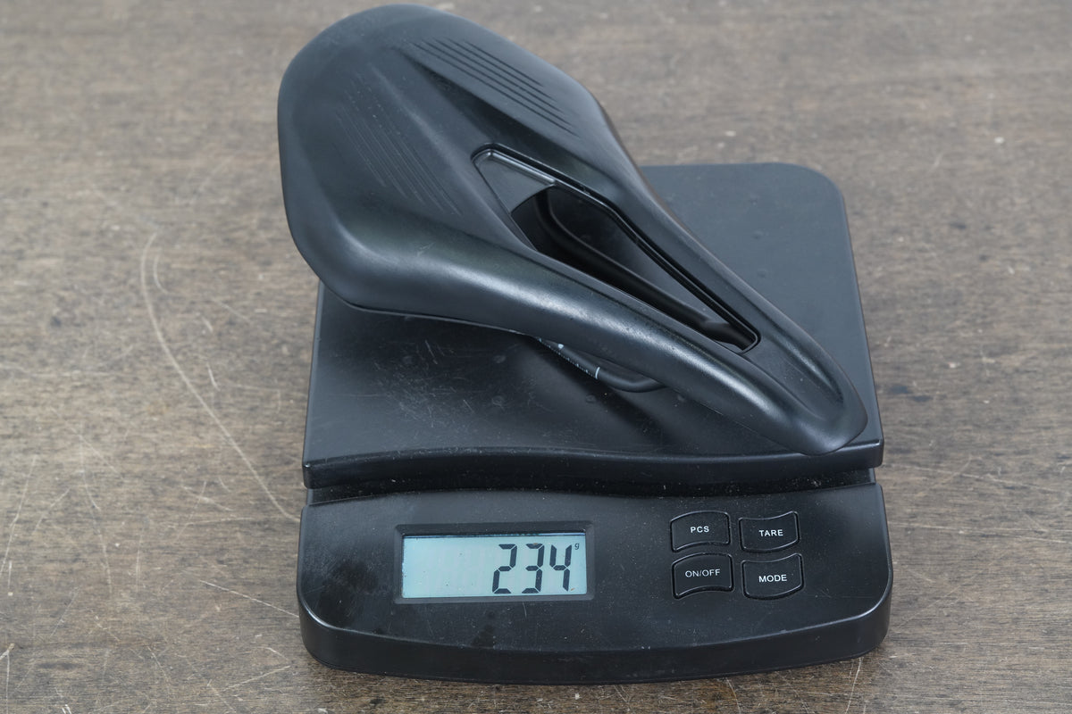 140mm Fizik Argo Vento R5 S-Alloy Rail Road Saddle 234g