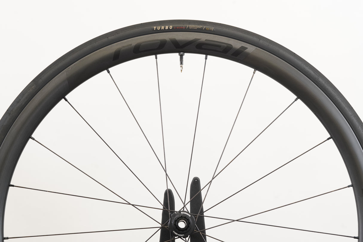 Roval Alpinist CL II Carbon Tubeless Disc Brake Wheelset Shimano/SRAM 11 Speed