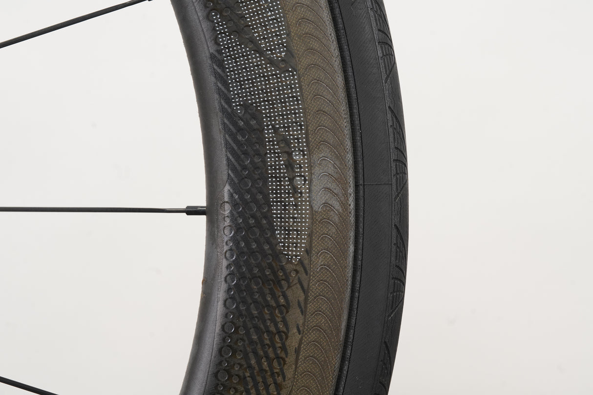 FRONT Zipp 404 NSW Cognition Carbon Clincher Rim Brake Wheel