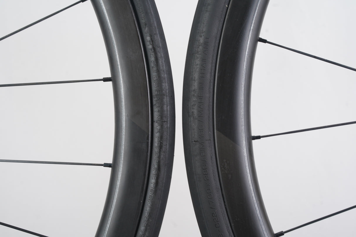 Roval CLX 32 Carbon Tubeless Clincher Disc Brake Wheelset Shimano/SRAM 11 Speed