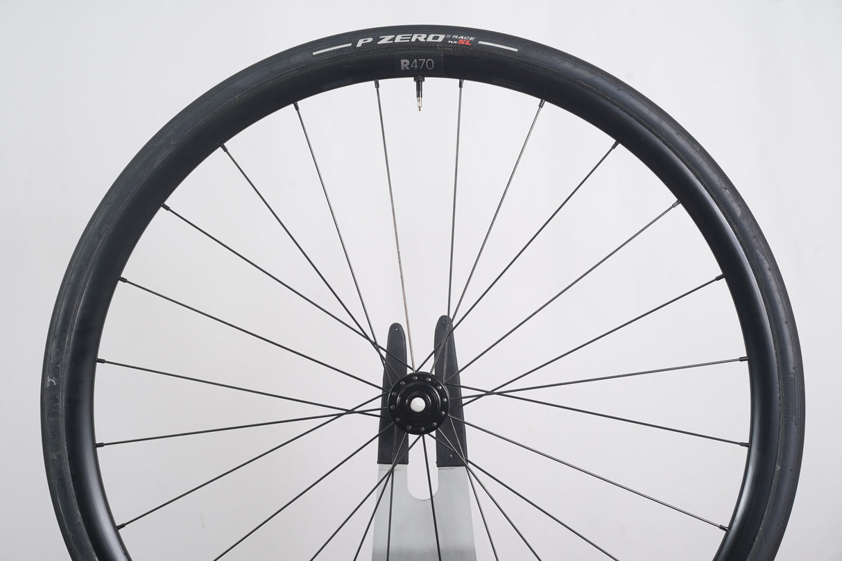 DT Swiss R470 Alloy Tubeless Clincher Disc Brake Wheelset Shimano/SRAM 11 Speed