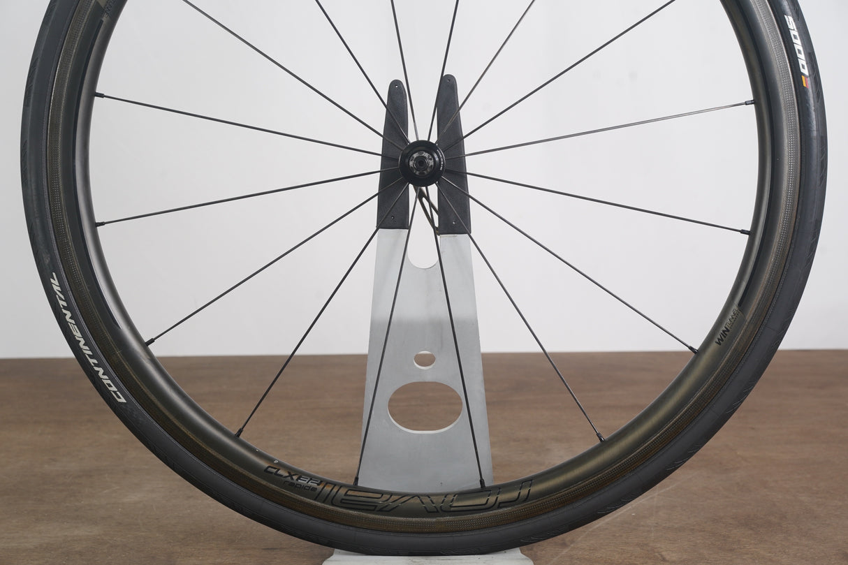 Roval CLX 32 Carbon Tubeless Clincher Rim Brake Wheelset Shimano/SRAM 11 Speed