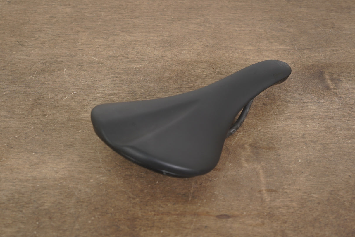 142mm (Shallow) Fabric Scoop Pro Carbon Rail Road Saddle 198g