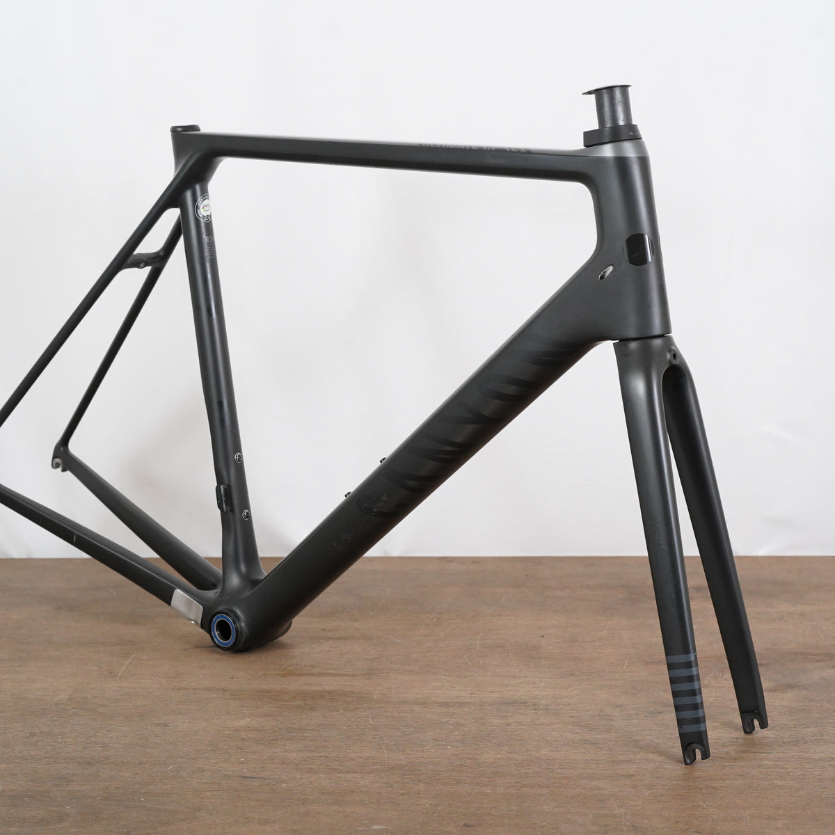 L (Large) Canyon Ultimate CF SLX Carbon Rim Brake Road Frameset