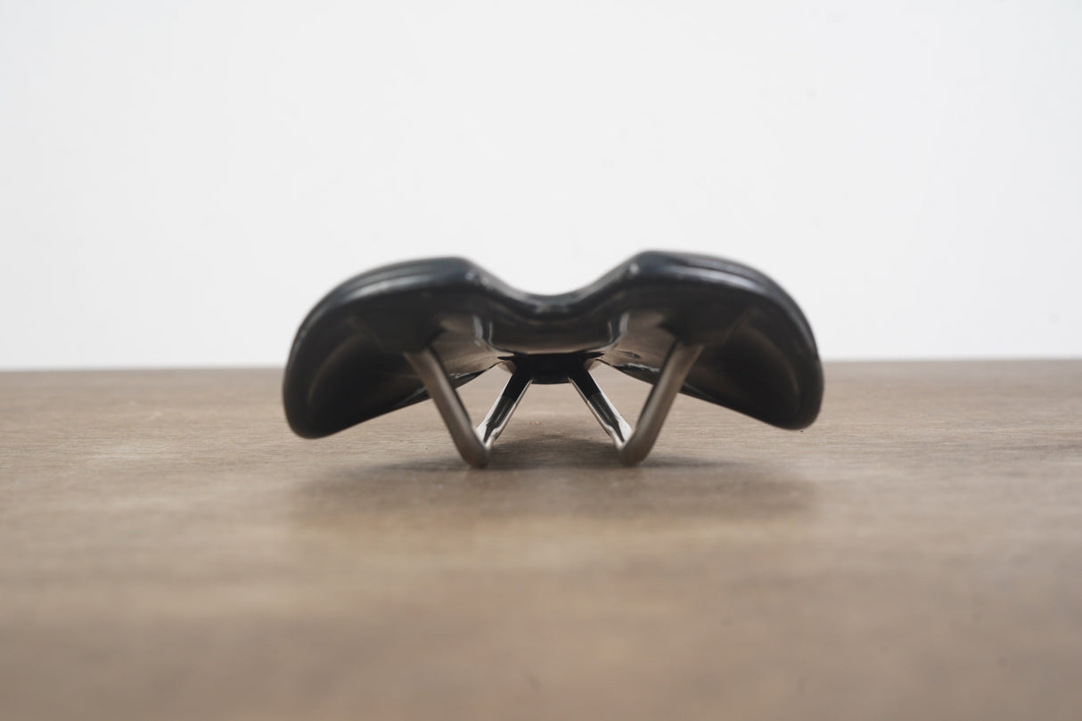 143mm Specialized Toupe Expert Titanium Rail Road Saddle 229g