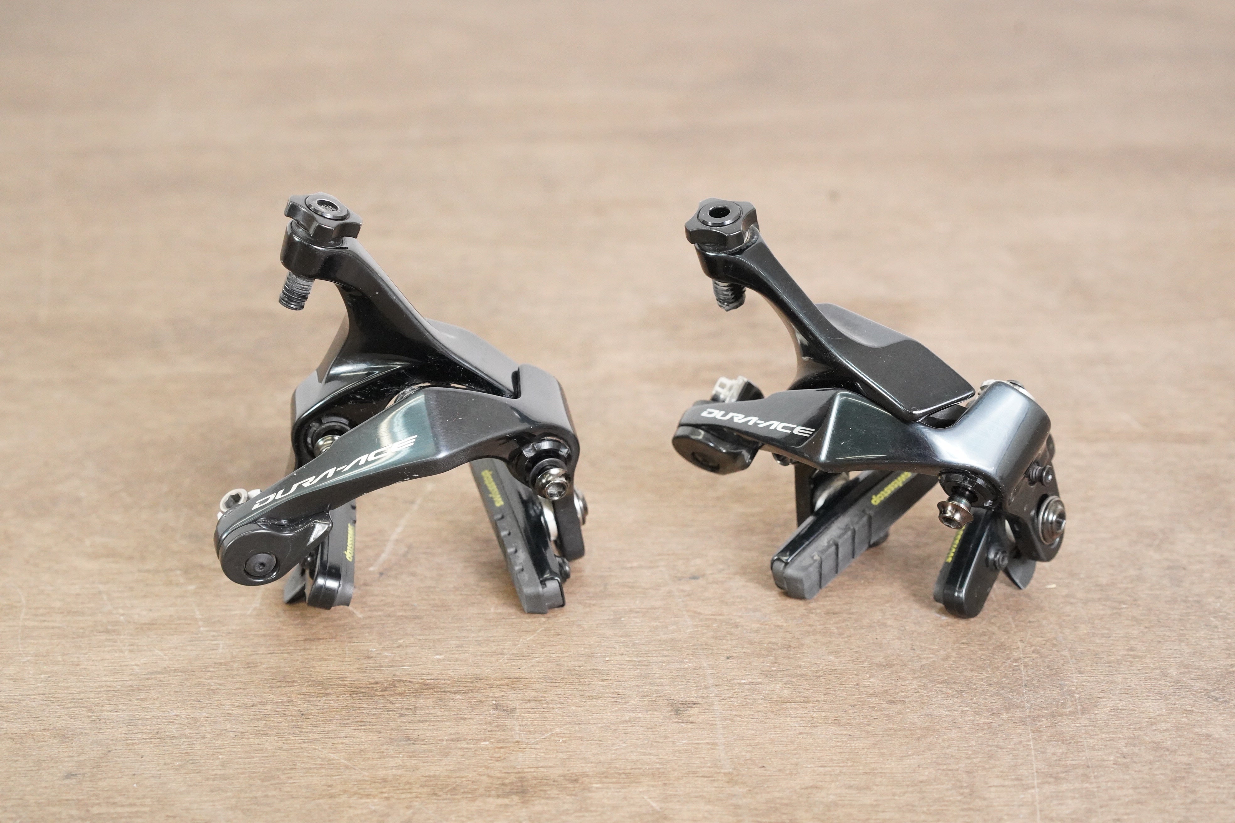 Shimano 105 Brakes Set Shimano Dura-Ace BR-R9110 Direct