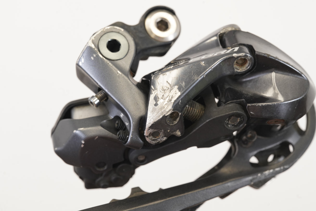 Shimano Ultegra R8050 Di2 11 Speed Electronic Rim Brake Road Groupset 8050