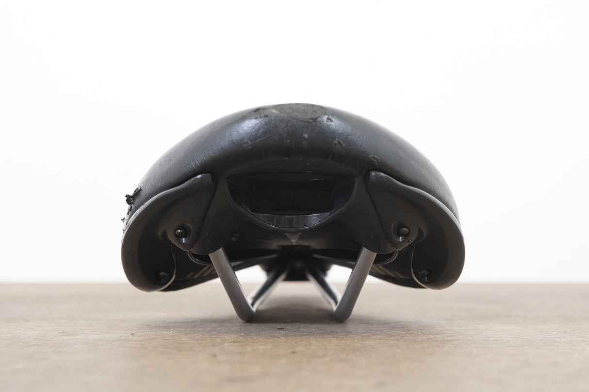 147mm Fizik Rondine Cr-Mo Rail Road Saddle 302g