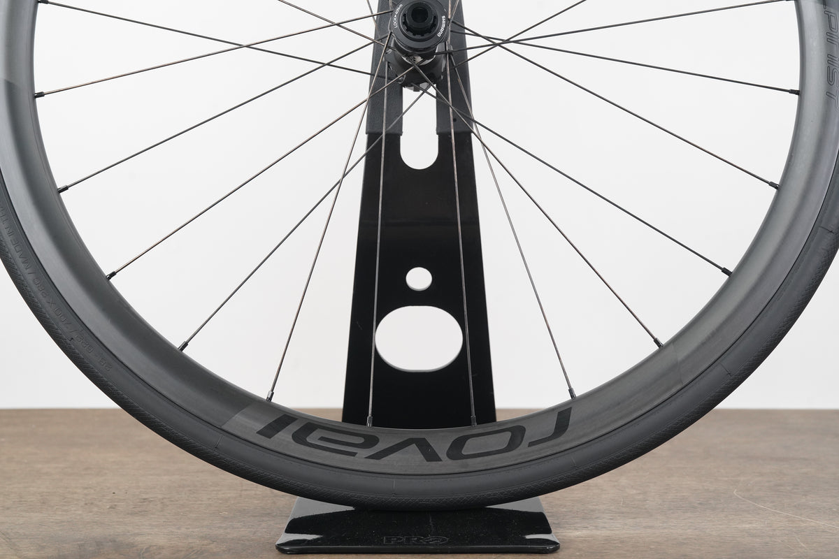 Roval Alpinist CL II Carbon Tubeless Disc Brake Wheelset Shimano/SRAM 11 Speed