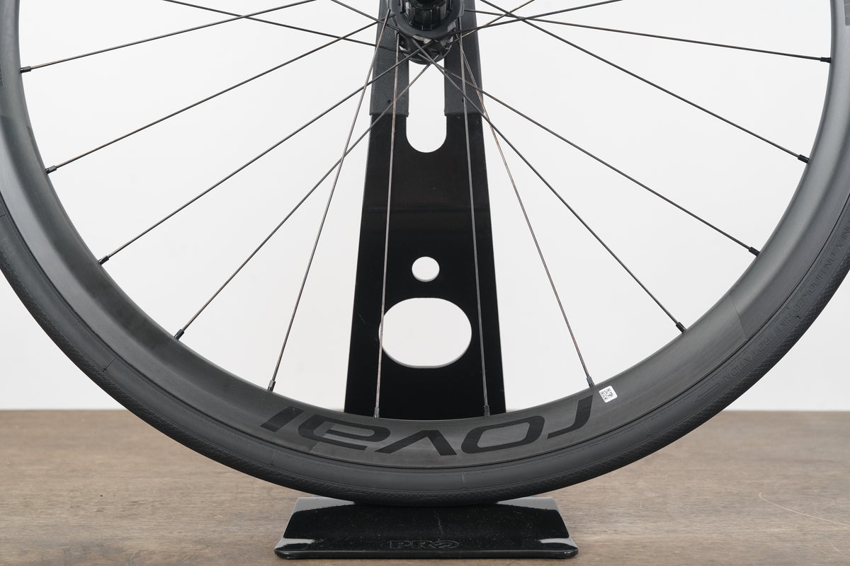 Roval Alpinist CL II Carbon Tubeless Disc Brake Wheelset Shimano/SRAM 11 Speed