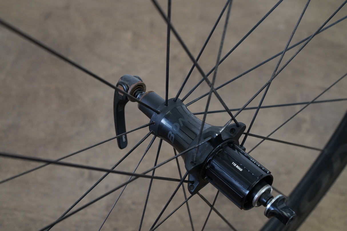Bontrager Aeolus XXX 4 Carbon Clincher Rim Brake Wheelset Shimano/SRAM 11 Speed