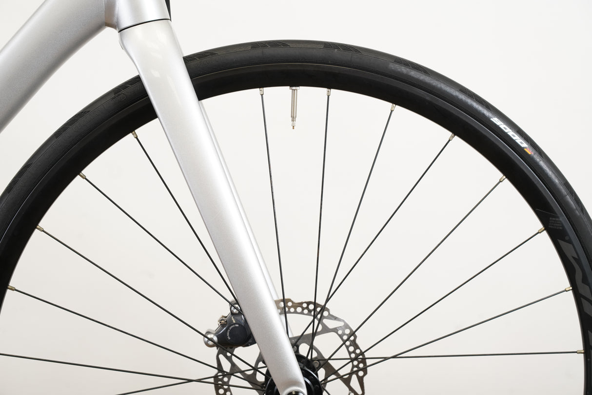 2021 56cm Cannondale CAAD13 Ultega R8000 Alloy Disc Road Bike