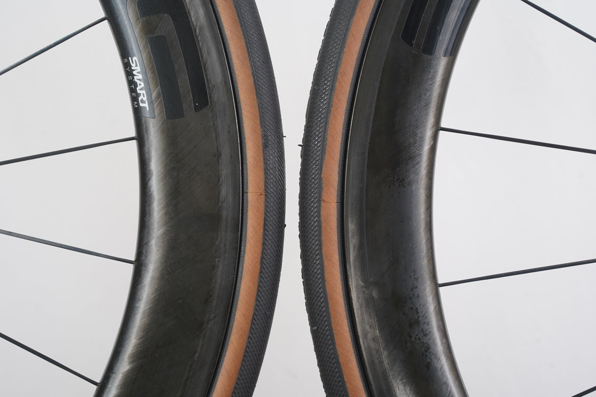 ENVE SES 4.5 DT Swiss 240s Carbon Clincher Rim Brake Wheelset 11 Speed