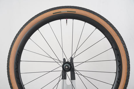 Roval Terra CLX Carbon Tubeless Clincher Disc Brake Wheelset SRAM XDR 12 Speed