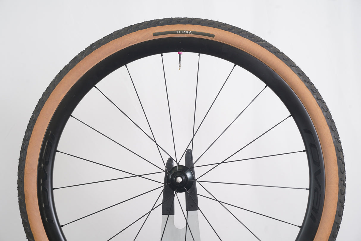 Roval Terra CLX Carbon Tubeless Clincher Disc Brake Wheelset SRAM XDR 12 Speed